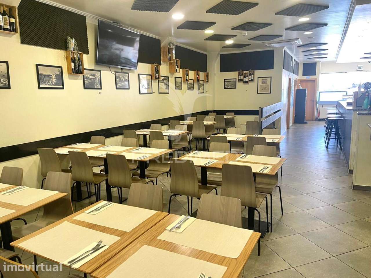 Restaurante a 100 metros da Praia - Grande imagem: 2/15