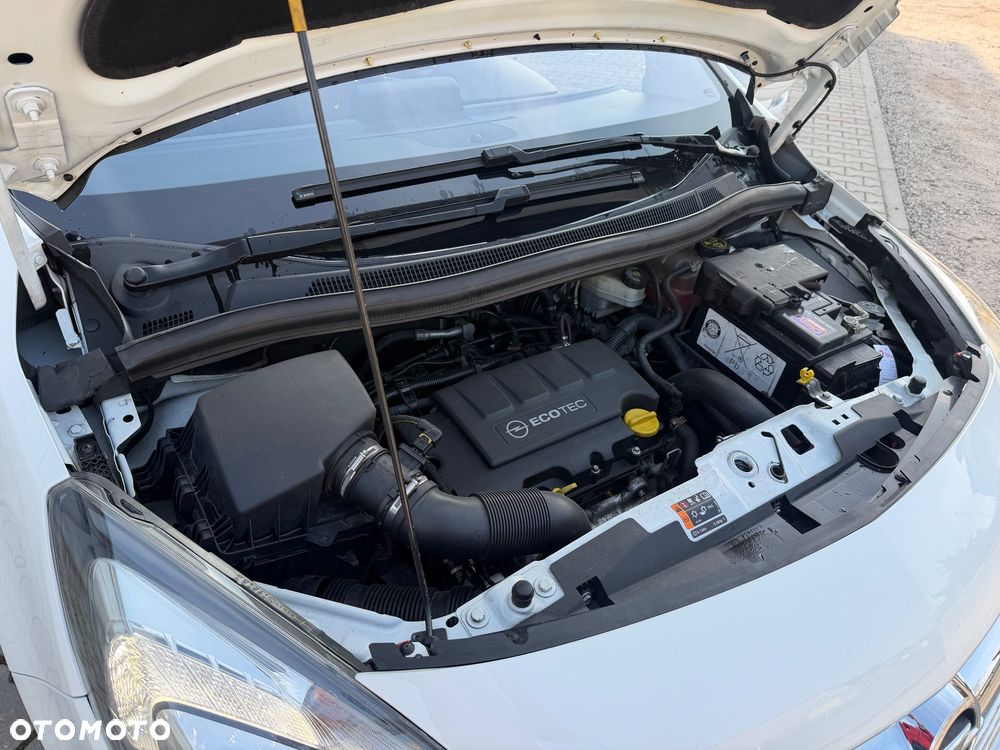 Opel Meriva 1.4 T Cosmo - 11