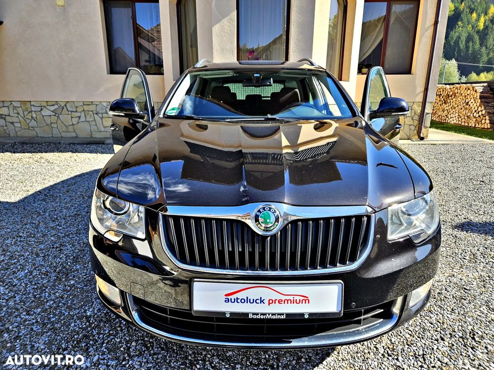 Skoda Superb 2.0 TDI 4x4 Elegance - 14