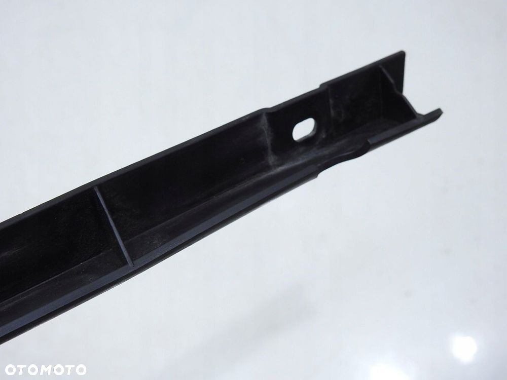 ŚLIZG ZDERZAKA TYŁ AUDI A4 B7 AVANT 8E9807989 - 6