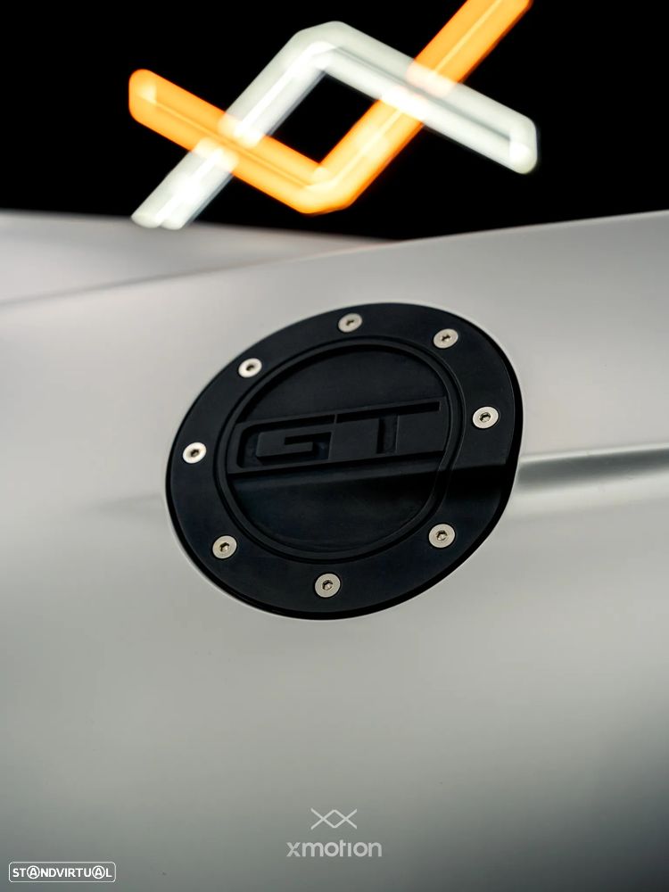 Ford Mustang - 9