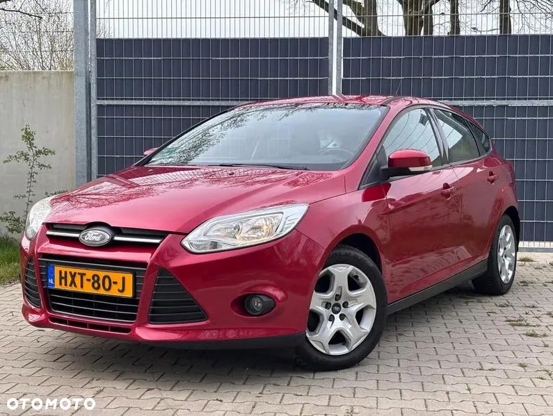 Ford Focus 1.6 Titanium - 1