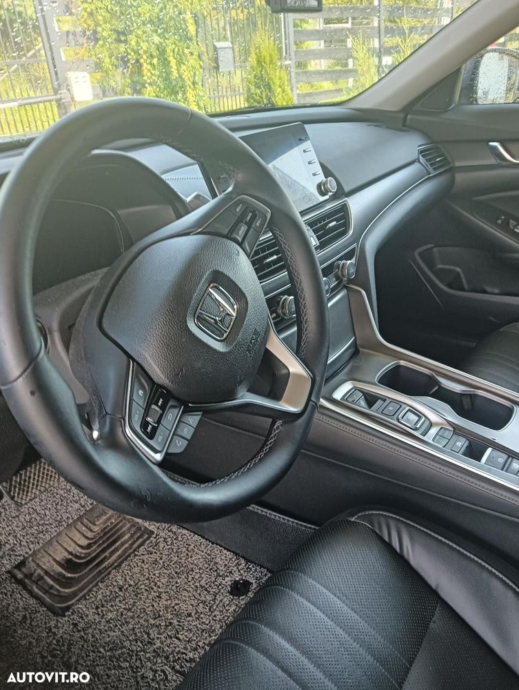 Honda Accord - 9