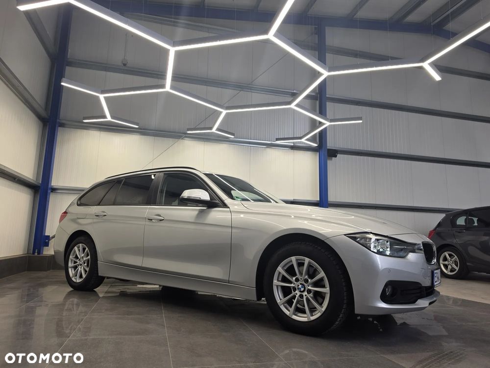 BMW Seria 3 318d Advantage - 9