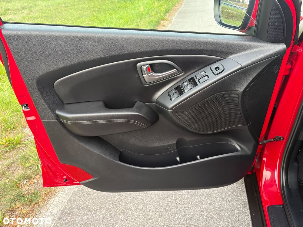 Hyundai ix35 1.6 2WD Fifa World Cup Edition - 20
