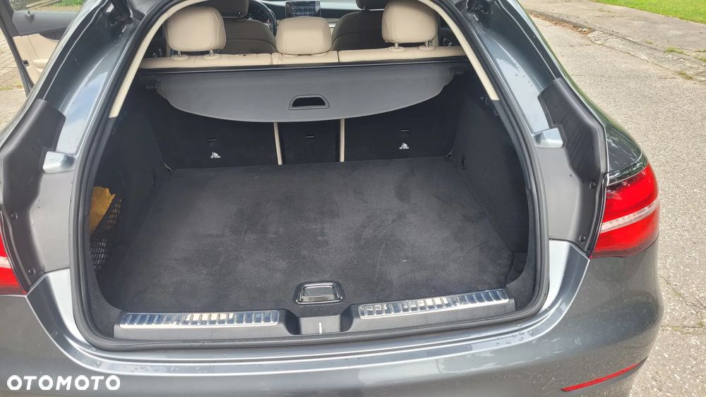 Mercedes-Benz GLC 220 d 4-Matic - 28