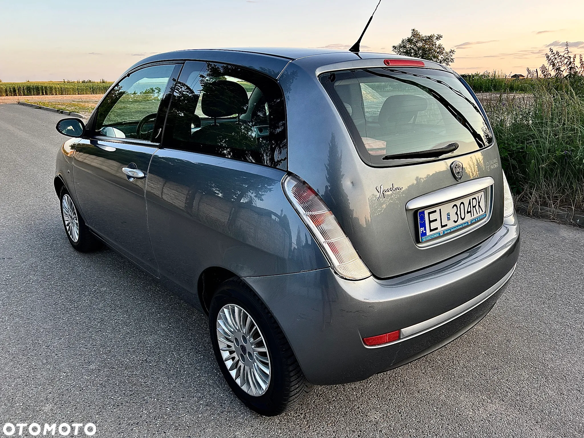 Lancia Ypsilon - 6