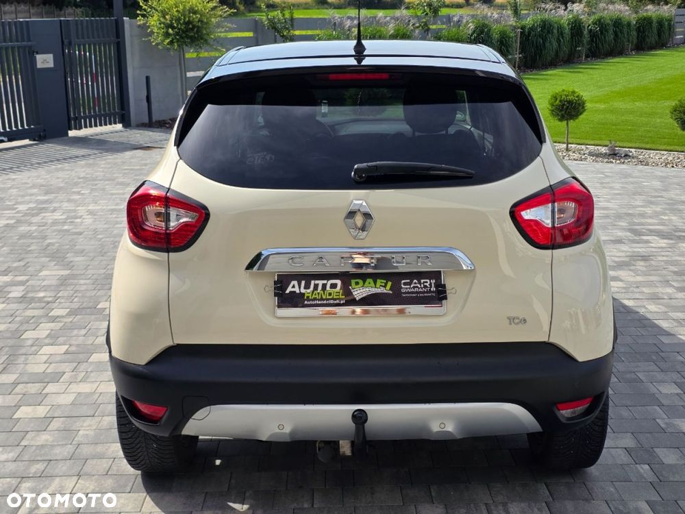 Renault Captur - 32