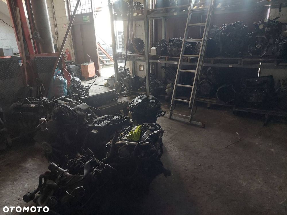 SILNIK DIESEL + UKŁAD WTRYSKOWY + TURBINA VOLVO V50 I D4204T  9654615580 - 10