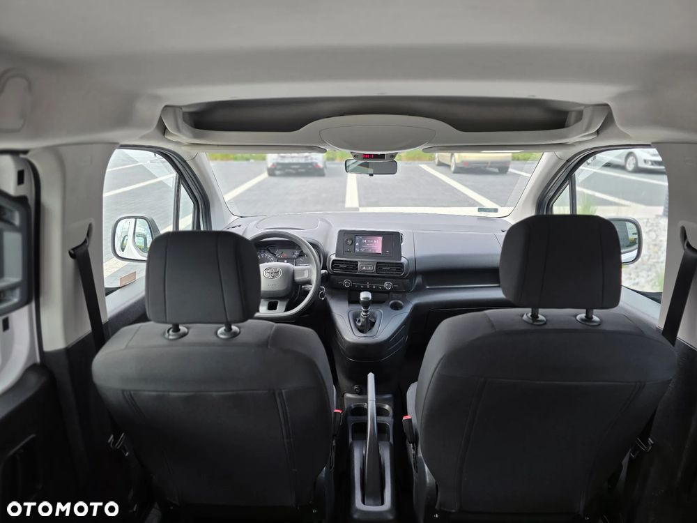 Toyota Proace City Verso 1.2 D-4T Business - 35