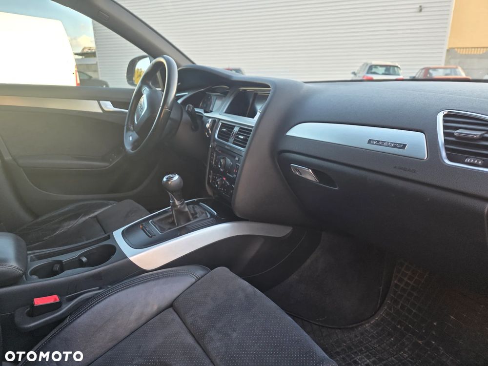 Audi A4 Avant 3.0 TDI DPF multitronic S line Sportpaket - 8