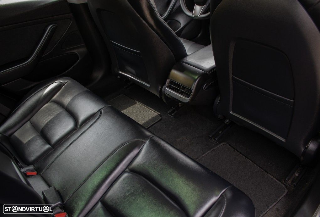 Tesla Model 3 Standard Range Plus RWD - 21