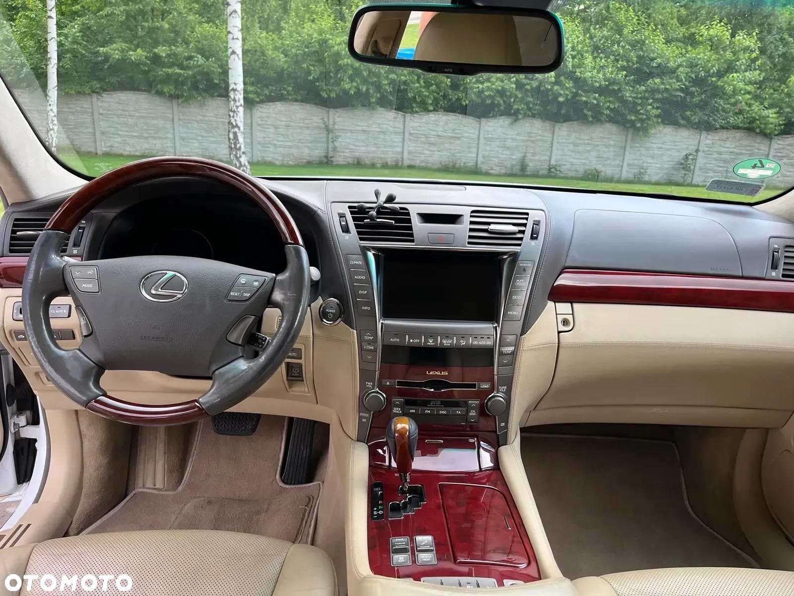Lexus LS 600h Elegance - 9