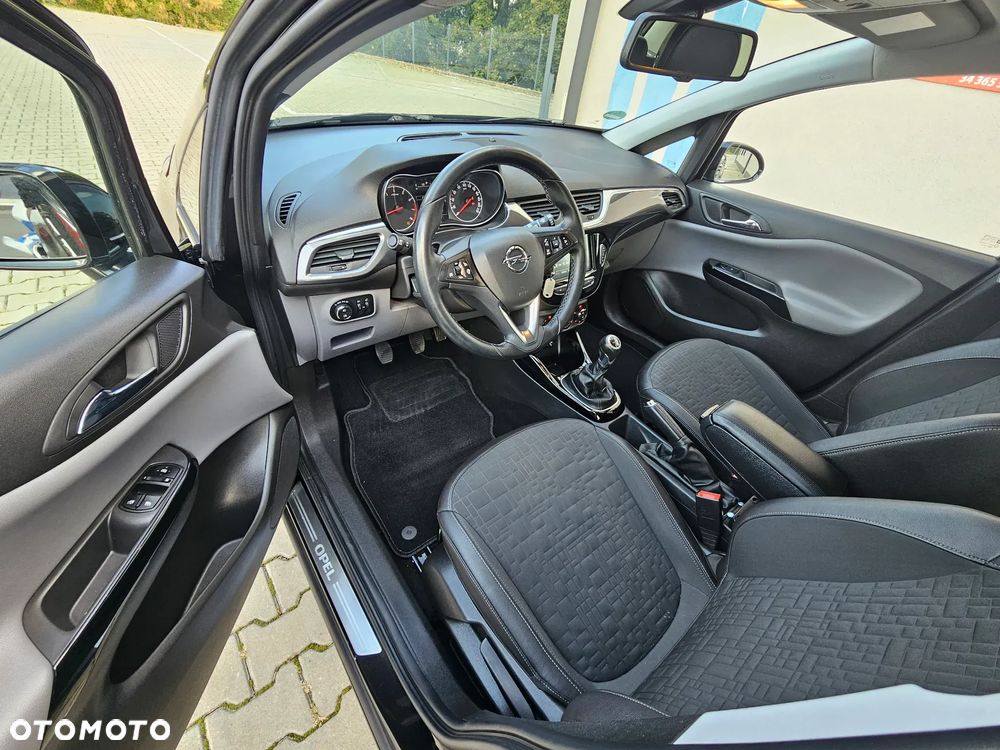 Opel Corsa 1.4 16V Cosmo - 5
