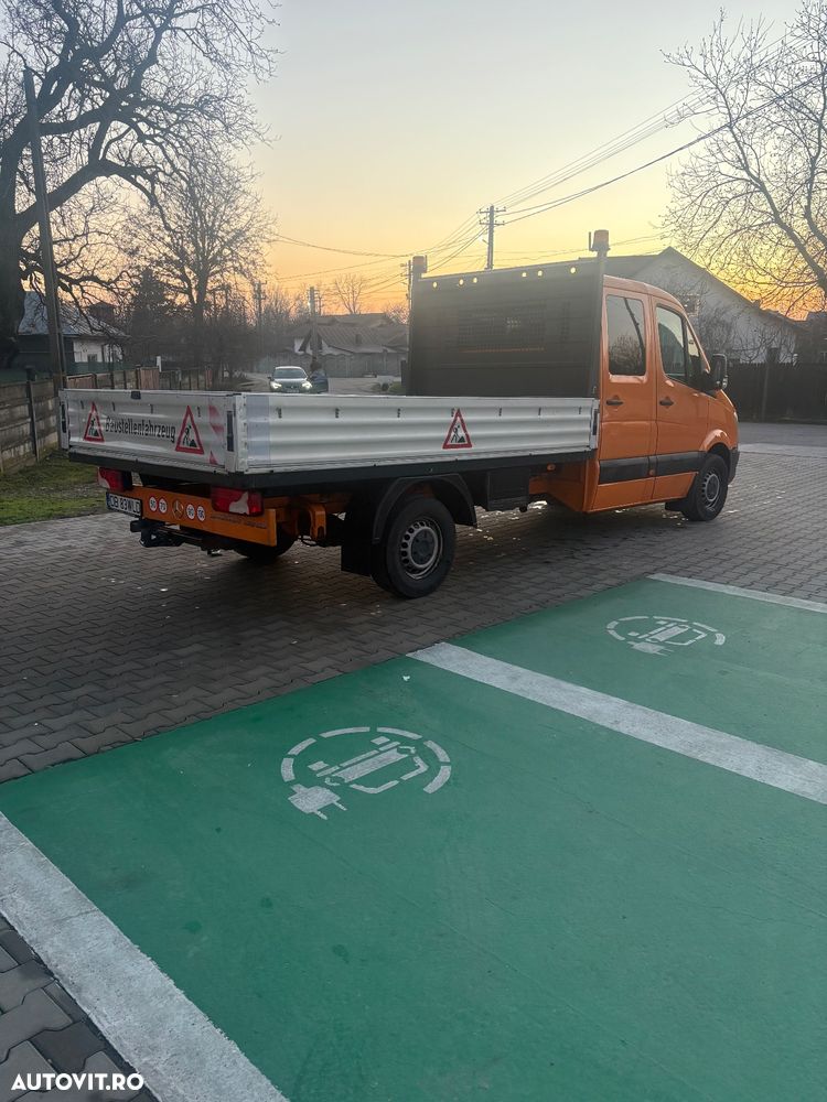 Mercedes-Benz Sprinter - 4