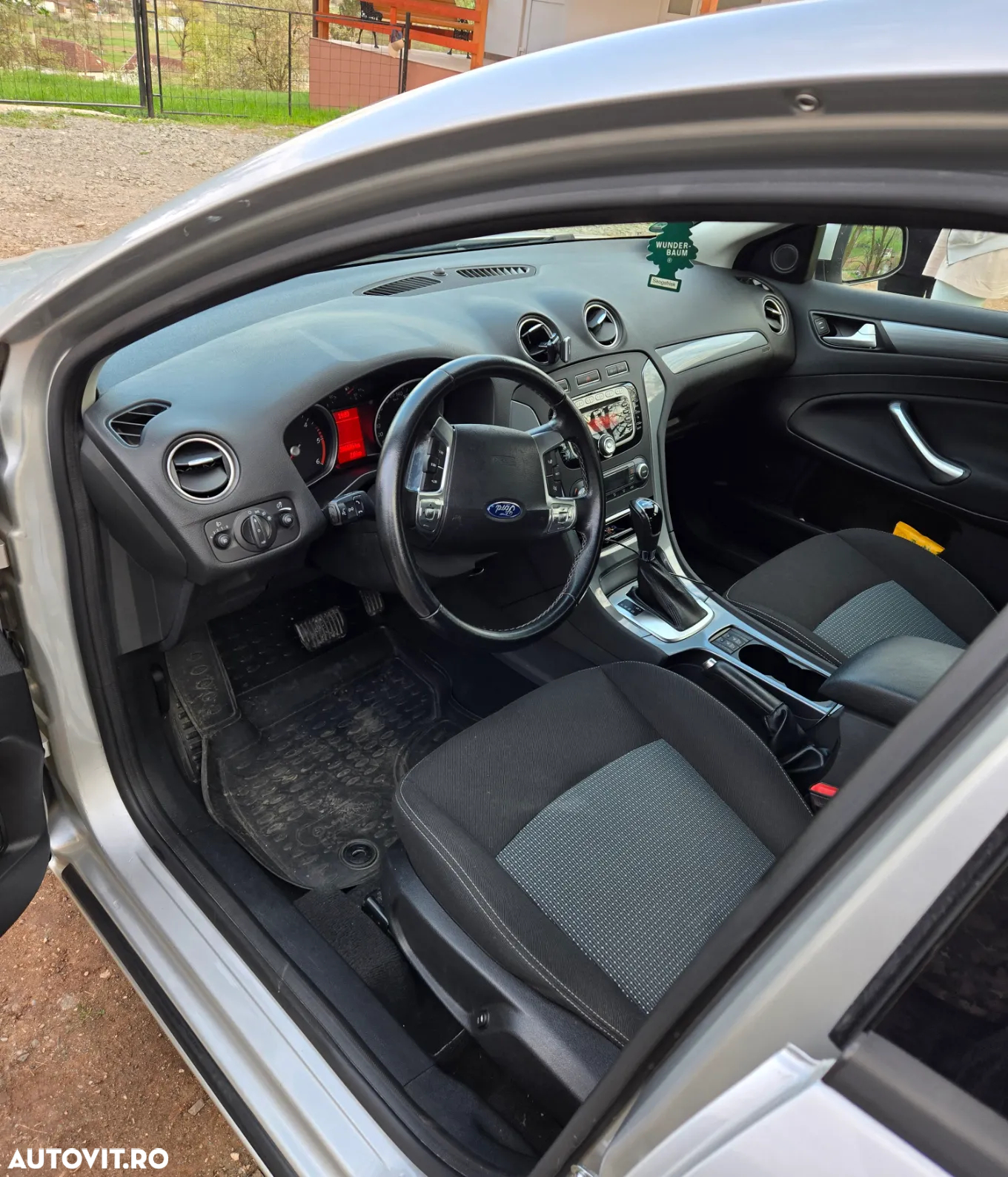 Ford Mondeo - 4