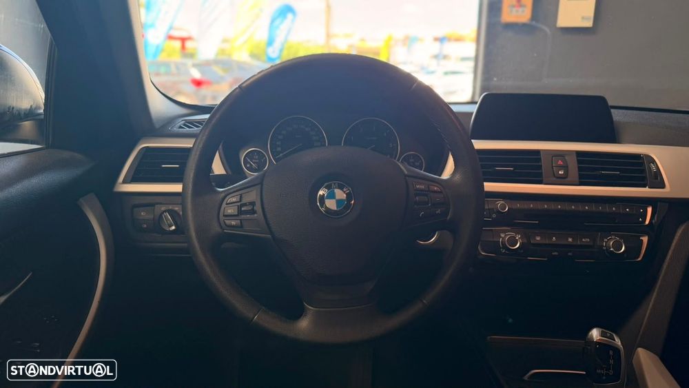 BMW 318 d Advantage Auto - 17