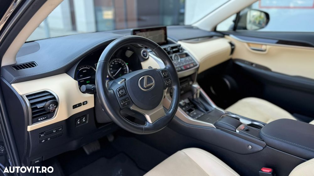 Lexus Seria NX - 11