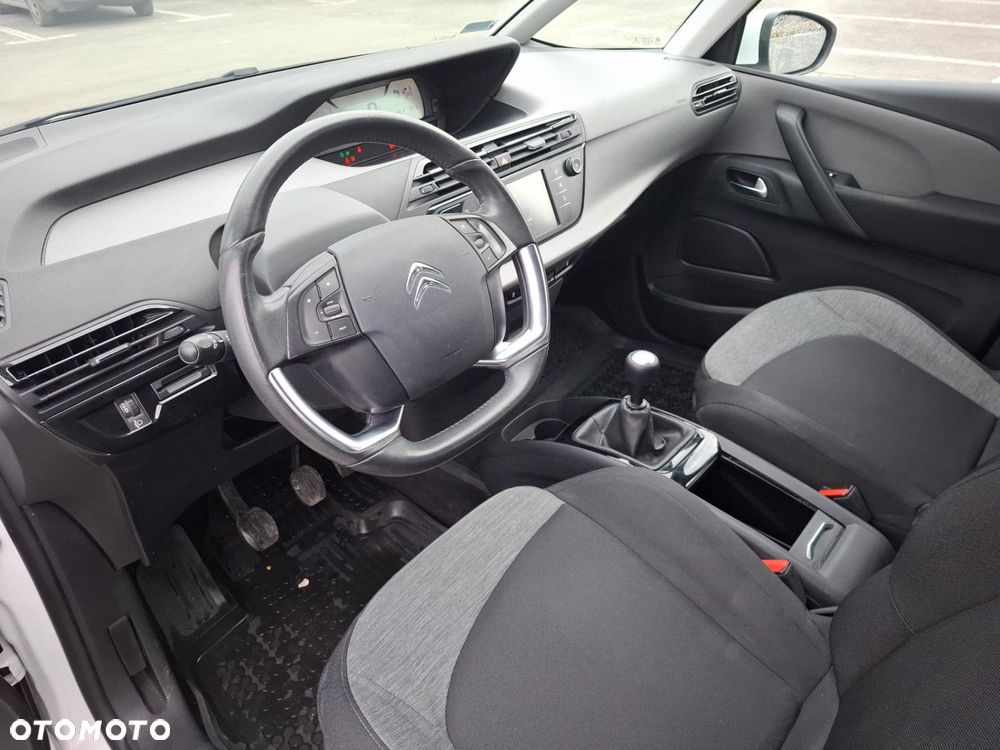 Citroën C4 Picasso - 10