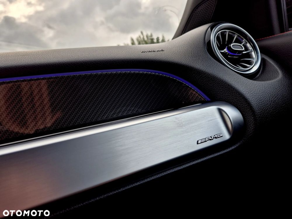 Mercedes-Benz GLB 200 d AMG Line 8G-DCT - 9