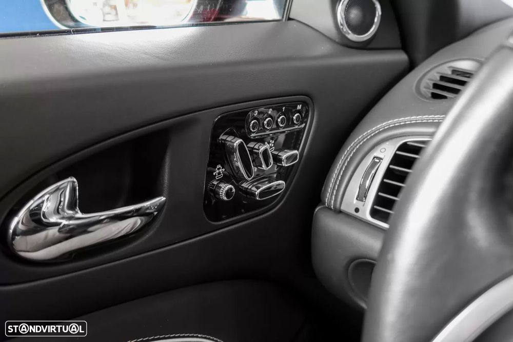 Jaguar XK XKR-S 5.0 V8 Coupé - 12