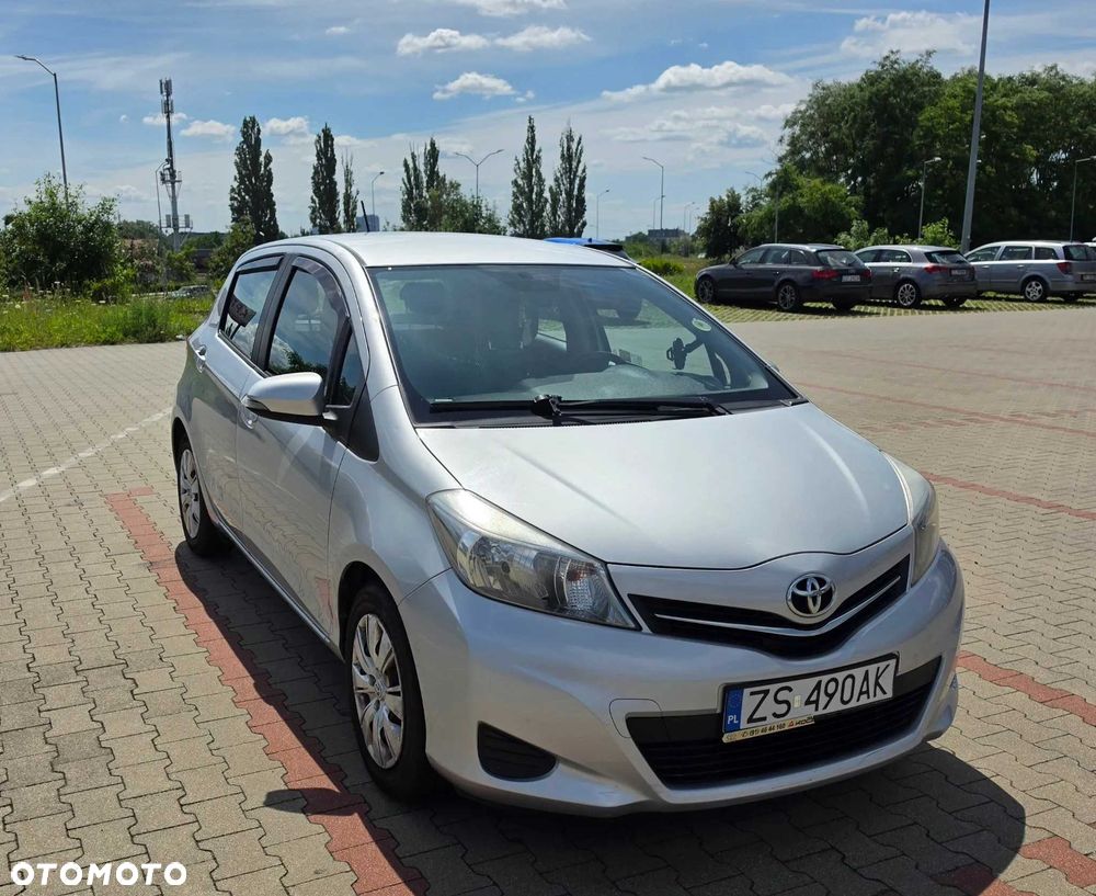 Toyota Yaris - 1