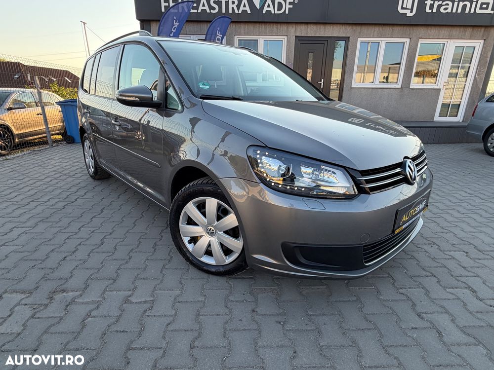 Volkswagen Touran 2.0 TDI DPF DSG Life - 3