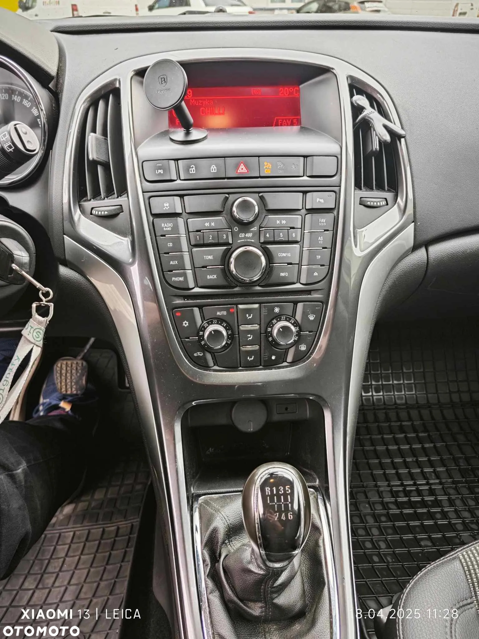 Opel Astra IV 1.4 T Sport - 10