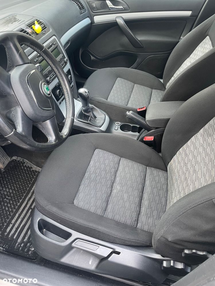 Skoda Octavia 1.4 TSI Ambition - 6