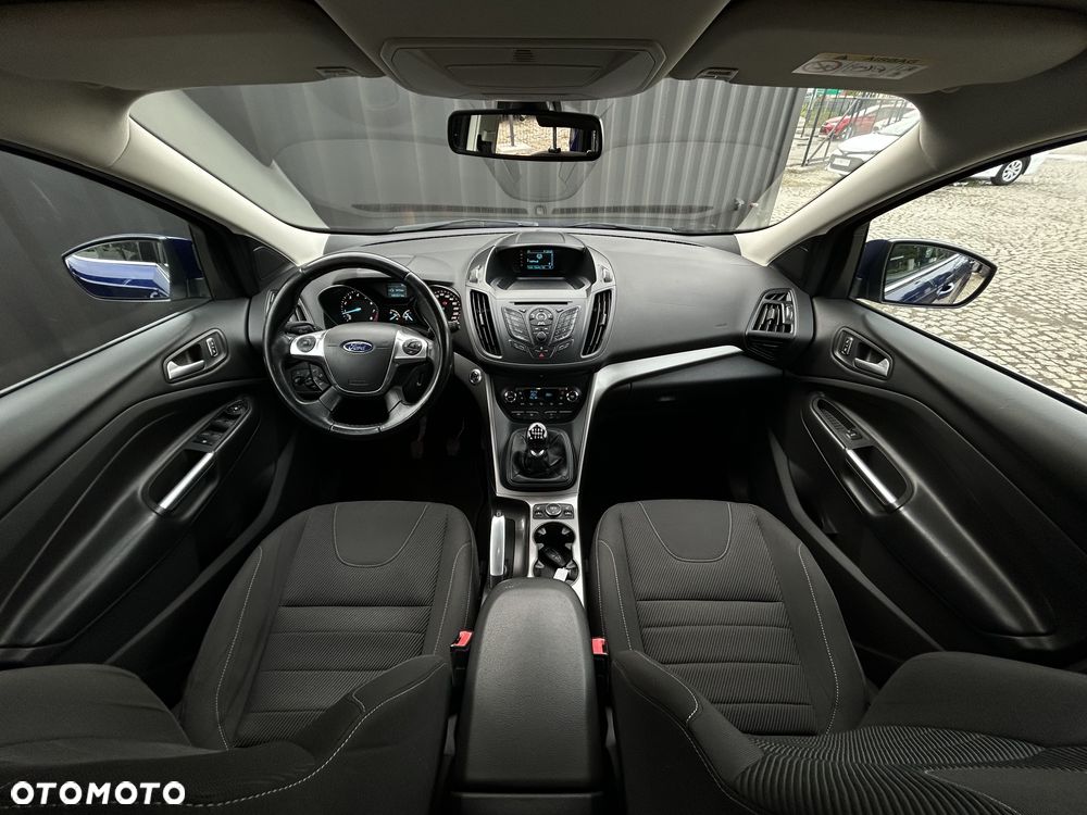 Ford Kuga 1.6 EcoBoost 2x4 SYNC - 9
