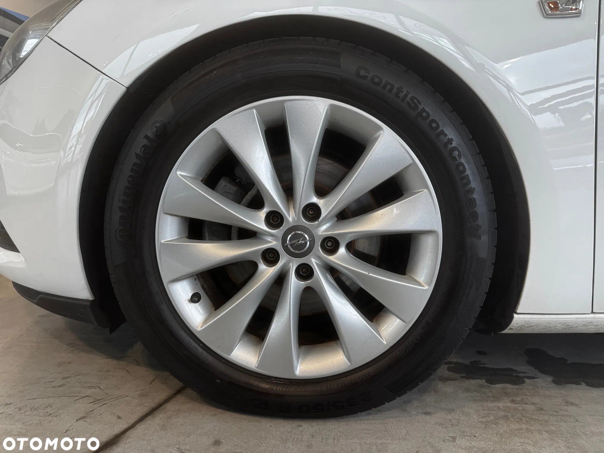 Opel Astra GTC 1.7 CDTI DPF ecoFLEX Start/Stop - 8