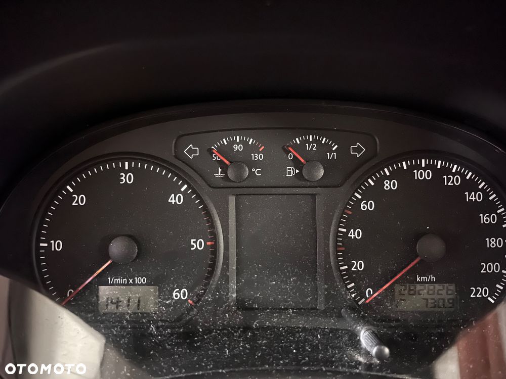 Volkswagen Polo 1.4 TDI Tour - 24