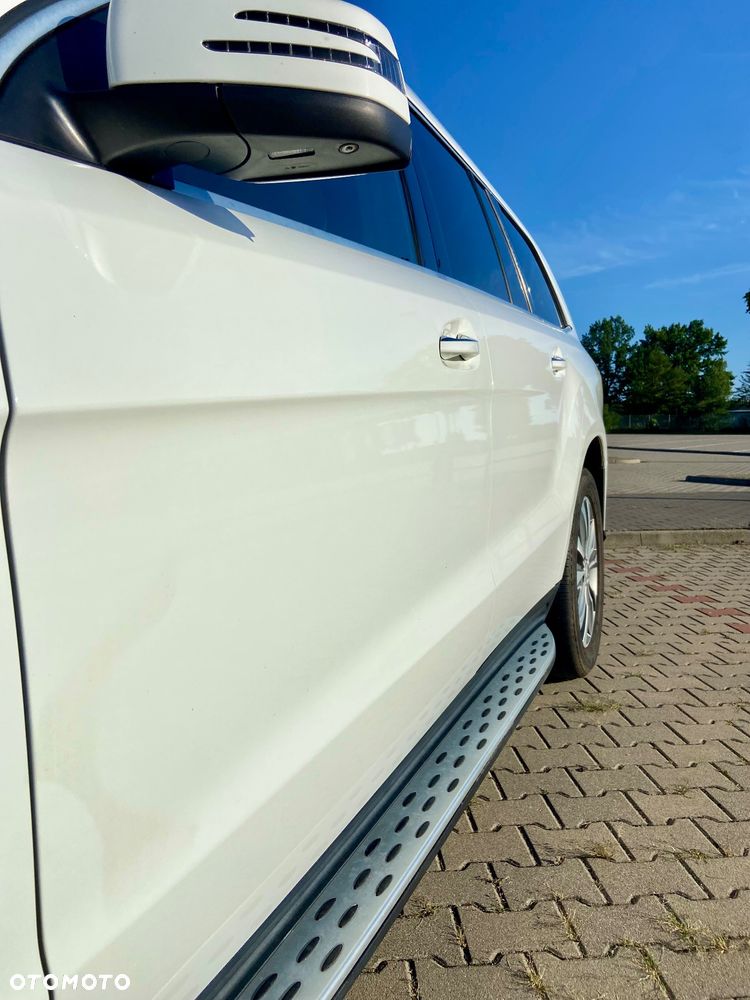 Mercedes-Benz GL 350 BlueTEC 4-Matic - 12