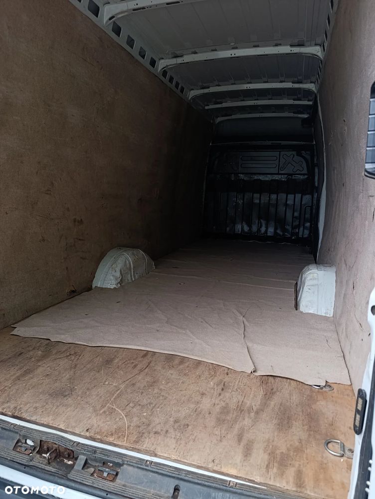 Iveco Daily 35S18 - 10