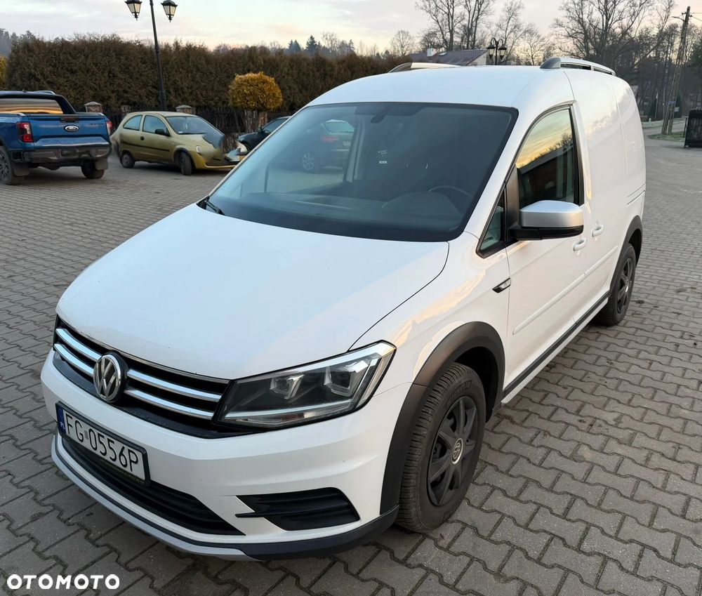 Volkswagen Caddy 2.0 TDI Alltrack - 8