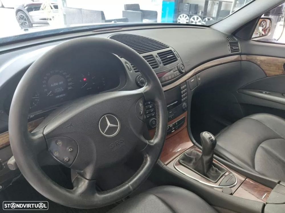 Mercedes-Benz E 220 CDI Classic - 10
