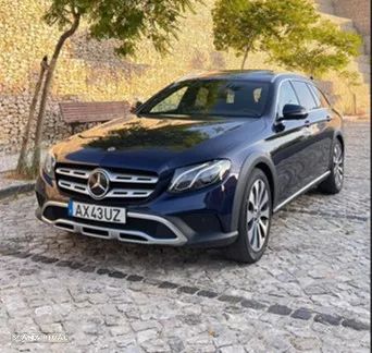 Mercedes-Benz 220 - 1