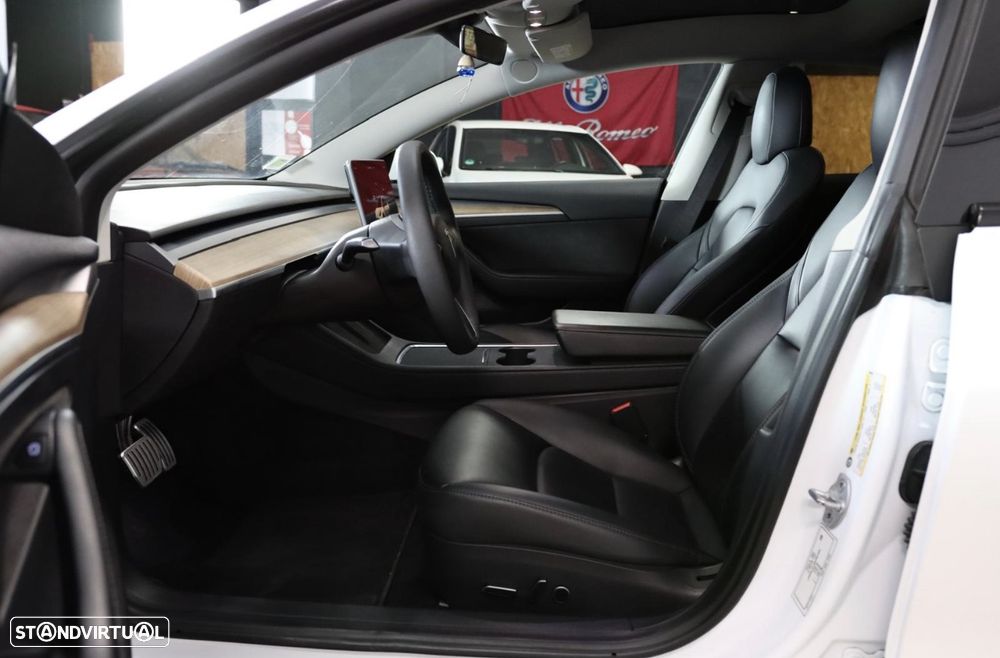 Tesla Model 3 Long Range AWD Dual Motor Performance - 7