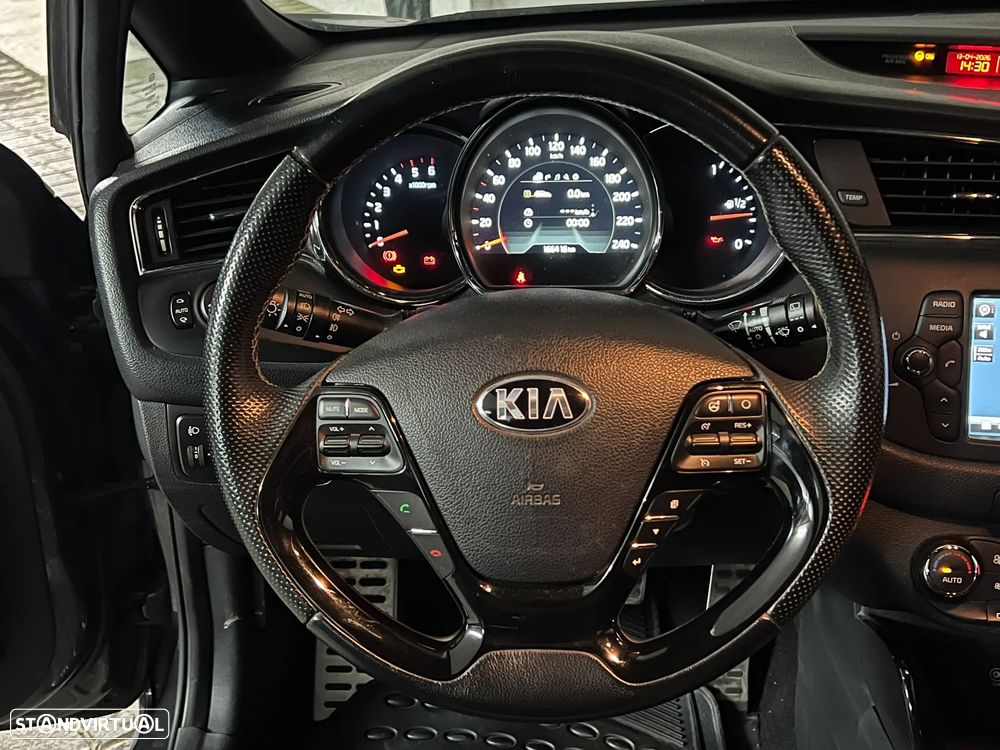 Kia Ceed 1.6 CRDi Nav Line - 7