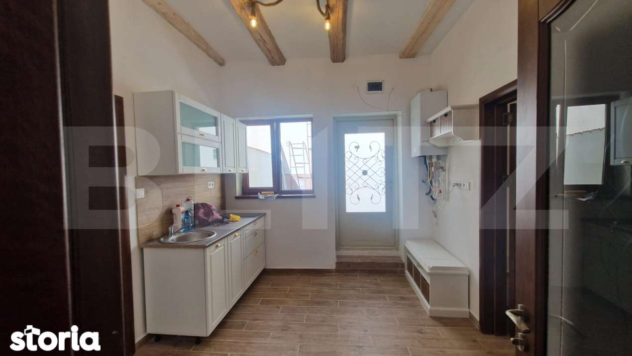 Casa de inchiriat, 2 camere, 60 mp, renovata, mobilata - zona Șchei d - Imagine principală: 4/14