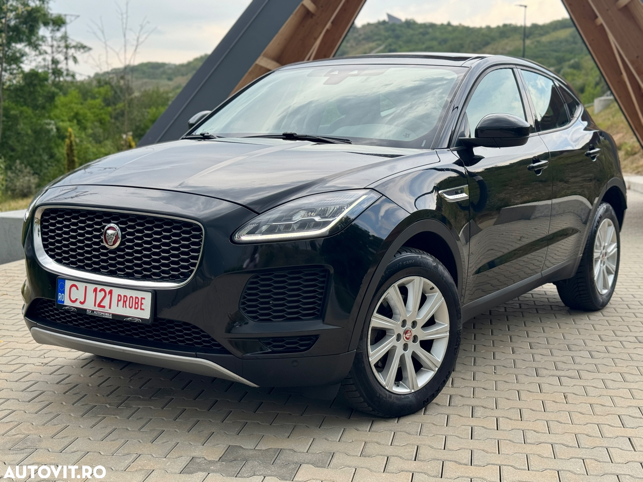 Jaguar E-Pace D150 AWD Aut. - 4