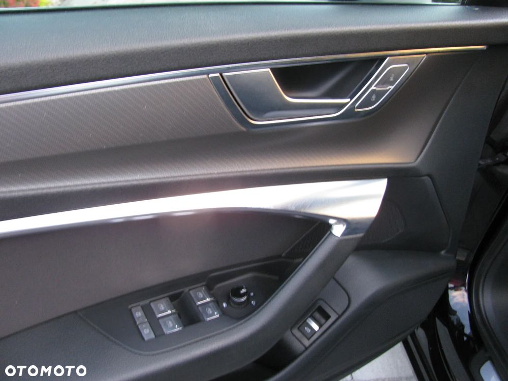Audi A6 Avant 40 TDI quattro S tronic sport - 16