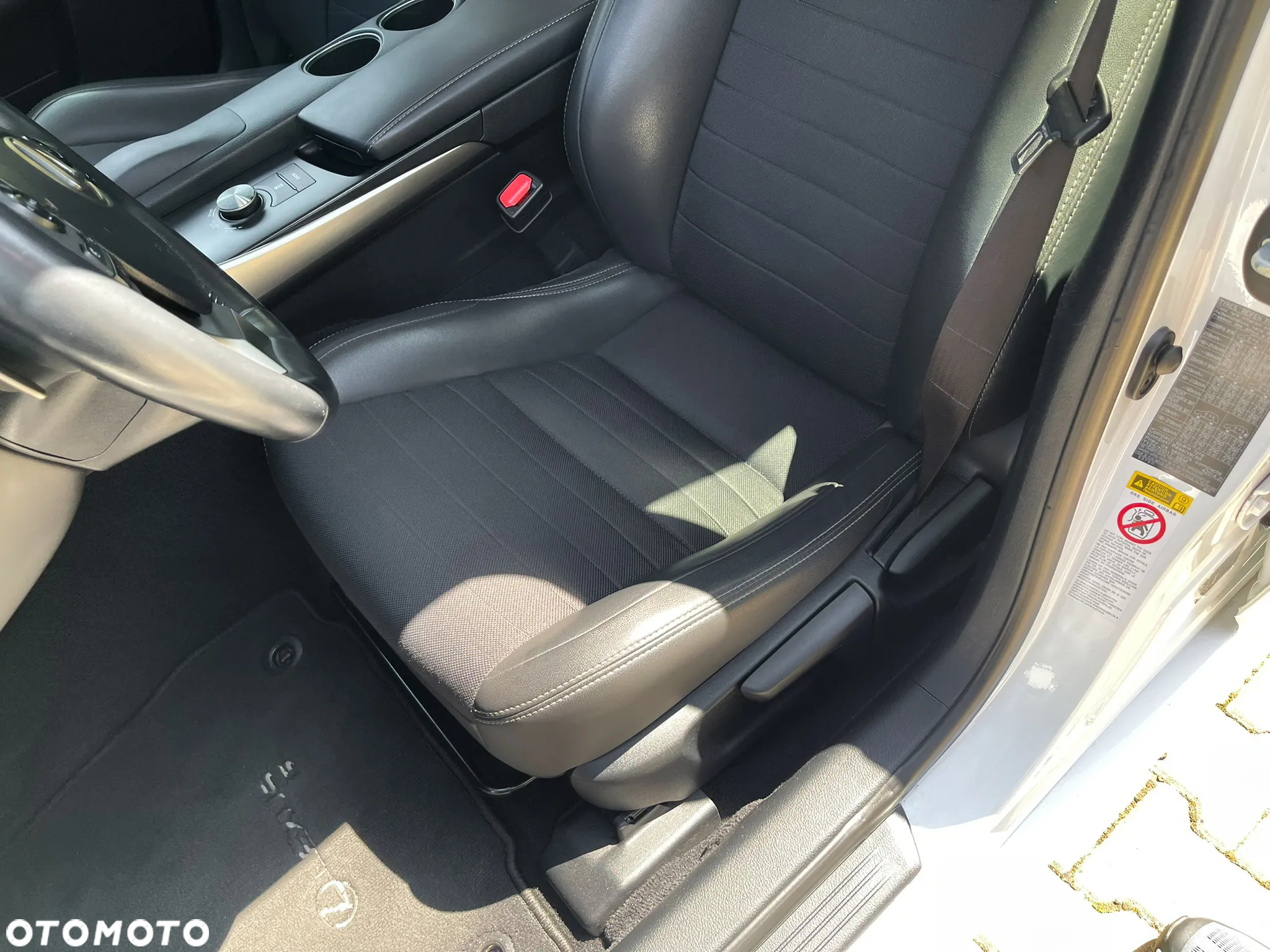 Lexus IS 250 Elegance - 20