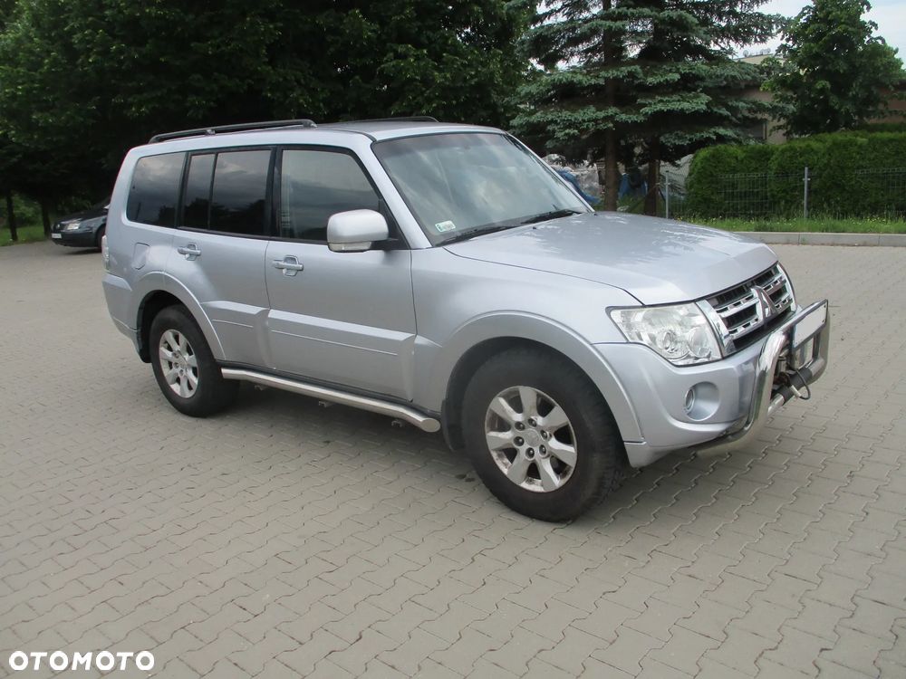 Mitsubishi Pajero 3.2 DID Invite - 2