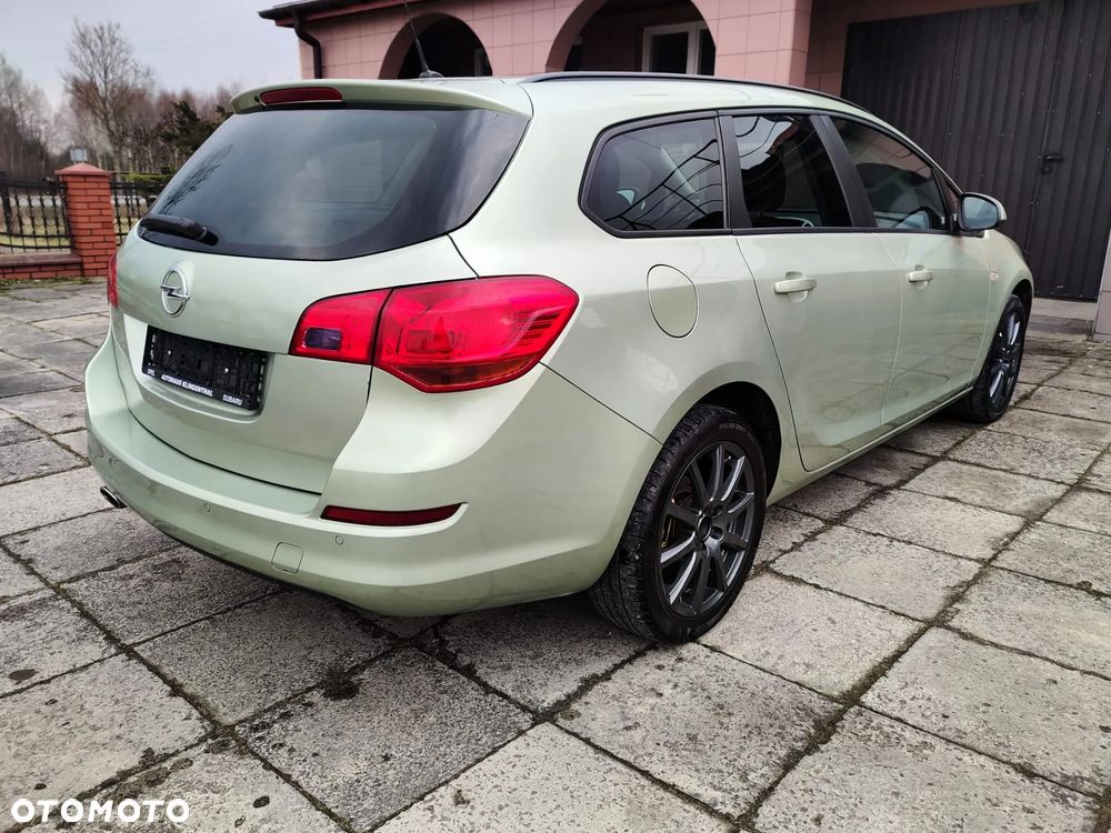 Opel Astra - 22