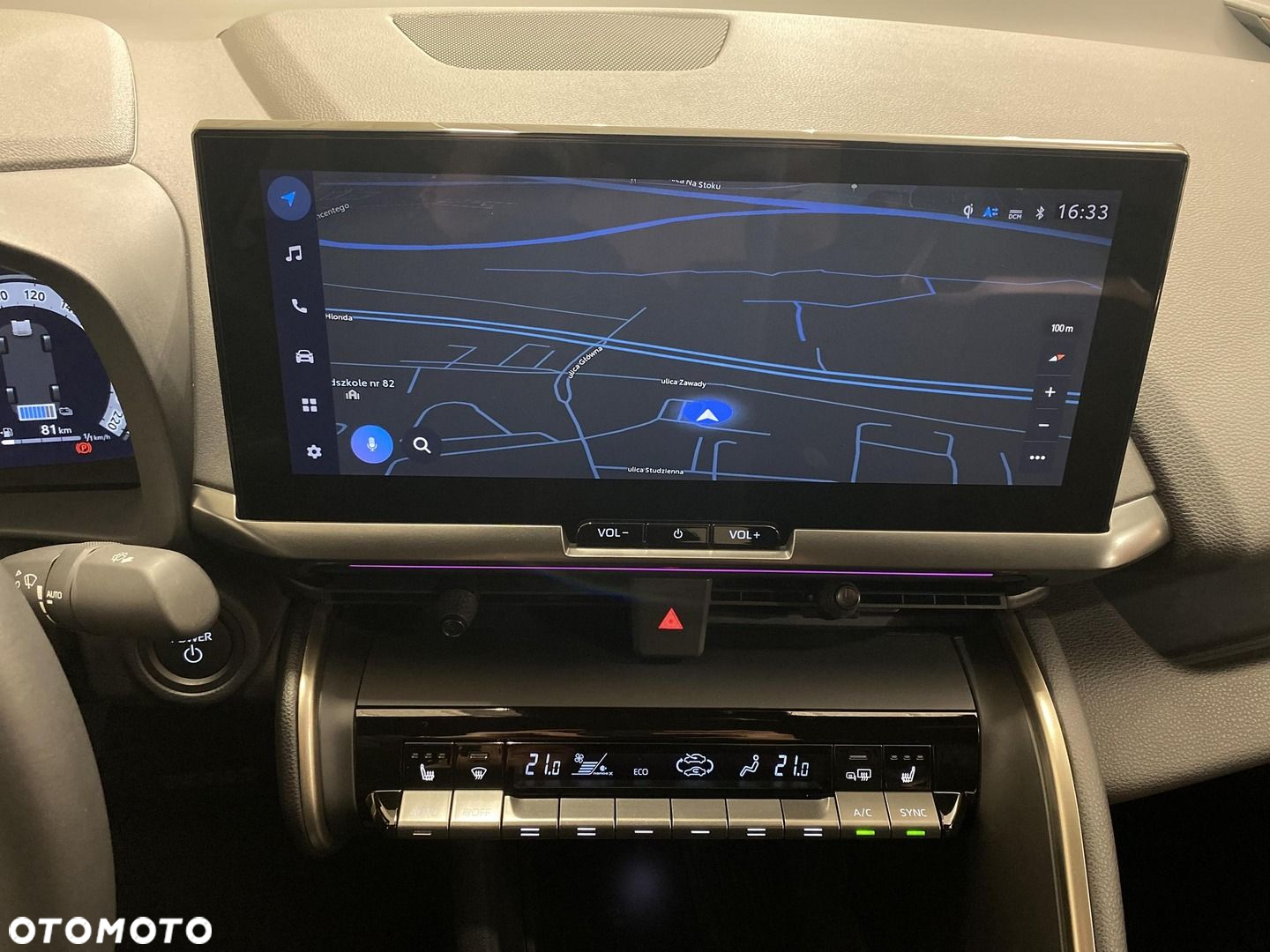 Toyota C-HR - 16
