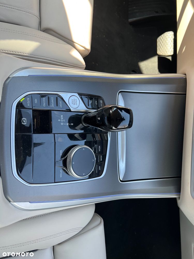 BMW X5 xDrive40i - 21