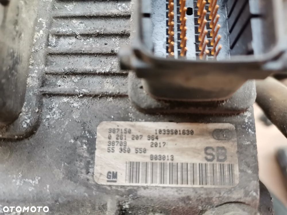 Sterownik silnika OPEL AGILA 1.2 0261207964GM - 1