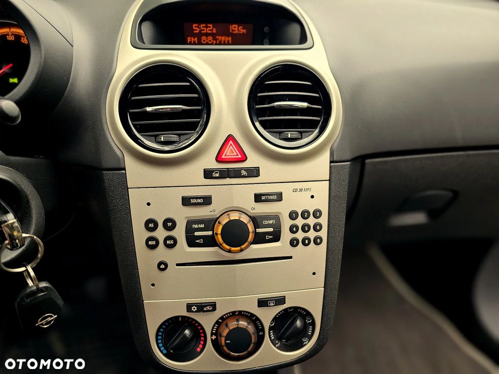 Opel Corsa - 19
