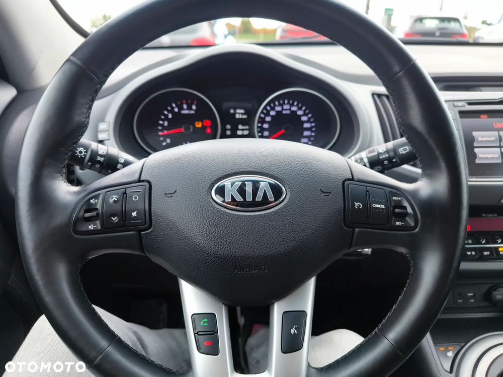 Kia Sportage 2,0 CRDI AWD Dream-Team Edition - 27